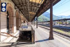 Stazione di Bolzano: Scale sottopassaggio